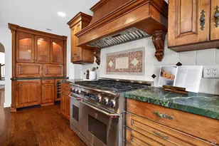 7 Guisela Ct, Novato, CA 94945 - Photo 30