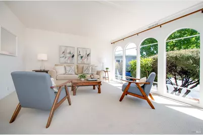 178 Marin Valley Drive, Novato, CA 94947 - Photo 2