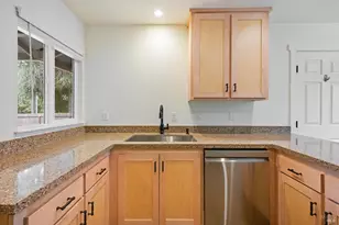 1536 Marlow Rd, Santa Rosa, CA 95401 - Photo 4