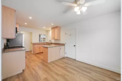 1536 Marlow Road, Santa Rosa, CA 95401 - Photo 8