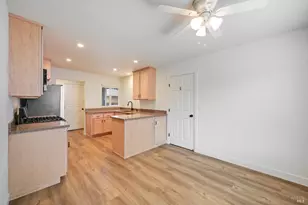 1536 Marlow Rd, Santa Rosa, CA 95401 - Photo 8