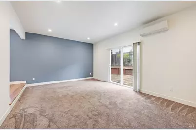 1536 Marlow Road, Santa Rosa, CA 95401 - Photo 2