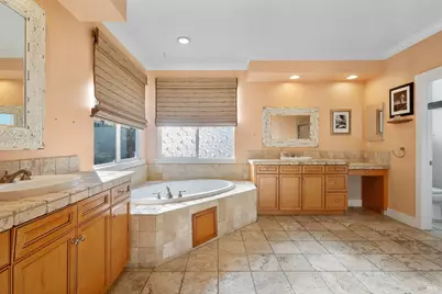 121 Zinfandel Court, Cloverdale, CA 95425 - Photo 16