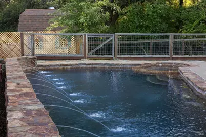 121 Zinfandel Court, Cloverdale, CA 95425 - Photo 2