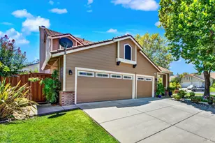 413 Crownpointe Cir, Vacaville, CA 95687 - Photo 6
