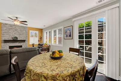 413 Crownpointe Circle, Vacaville, CA 95687 - Photo 32