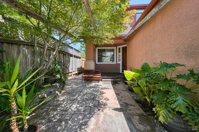 2562 Silver Spur Drive, Santa Rosa, CA 95407 - Photo 2