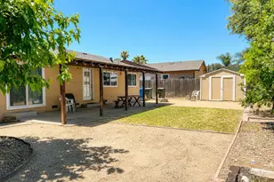 1913 Southwood Dr, Vacaville, CA 95687 - Photo 12