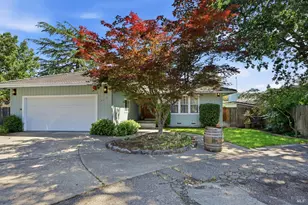 17217 Vailetti Dr, Sonoma, CA 95476 - Photo 2