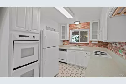 165 San Luis Way, Novato, CA 94945 - Photo 10