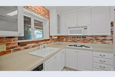 165 San Luis Way, Novato, CA 94945 - Photo 12