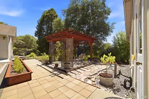 7695 Atkinson Rd, Sebastopol, CA 95472 - Photo 32