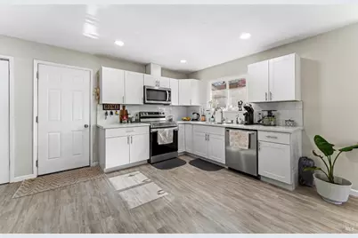 312 Folsom Drive, Vacaville, CA 95687 - Photo 16