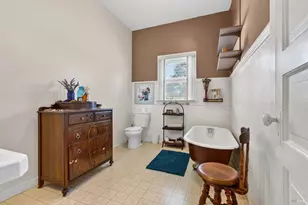 156 S Humboldt St, Willits, CA 95490 - Photo 18