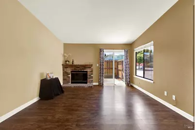 903 Daniel Street, Fairfield, CA 94533 - Photo 12