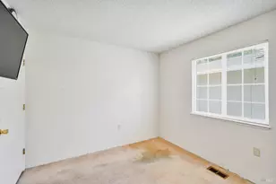 118 Rainier Cir, Vacaville, CA 95687 - Photo 10