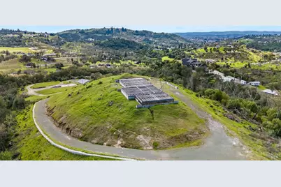 5233 Winter Creek Road, Santa Rosa, CA 95404 - Photo 2