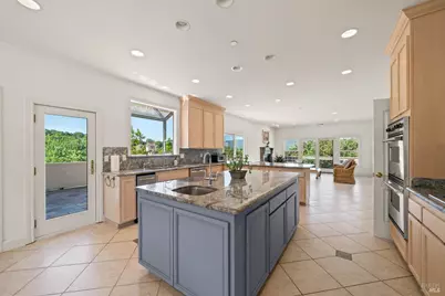 10 Deer Island Lane, Novato, CA 94945 - Photo 24