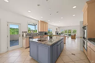 10 Deer Island Ln, Novato, CA 94945 - Photo 24