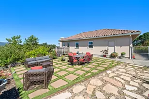 10 Deer Island Ln, Novato, CA 94945 - Photo 44