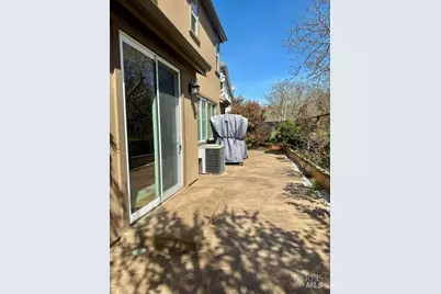 7288 Willow Creek Circle, Vallejo, CA 94591 - Photo 38