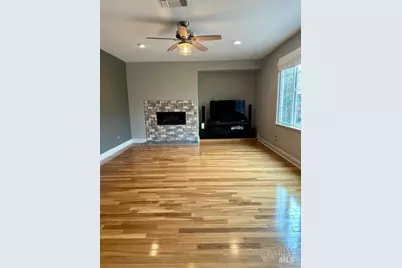 7288 Willow Creek Circle, Vallejo, CA 94591 - Photo 14