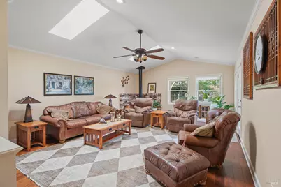 21220 Locust Street, Willits, CA 95490 - Photo 10