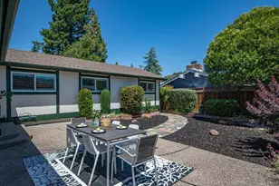 4 Mendocino Ln, Novato, CA 94947 - Photo 32