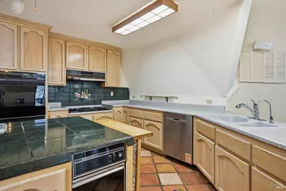 16945 Knollview Drive, Hidden Valley Lake, CA 95467 - Photo 36