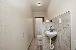 16945 Knollview Dr, Hidden Valley Lake, CA 95467 - Photo 24