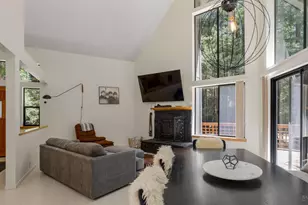 35120 Forest Ct, Gualala, CA 95445 - Photo 4