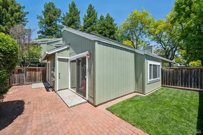 734 Racquet Club Circle, Rohnert Park, CA 94928 - Photo 16