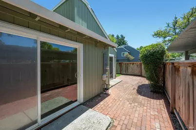 734 Racquet Club Circle, Rohnert Park, CA 94928 - Photo 18