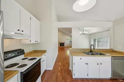 734 Racquet Club Circle, Rohnert Park, CA 94928 - Photo 14
