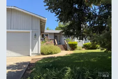 16756 Greenridge Road, Hidden Valley Lake, CA 95467 - Photo 2