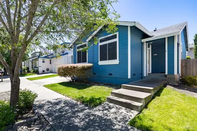 2477 Meda Avenue, Santa Rosa, CA 95404 - Photo 2