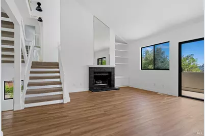 1162 Redwood Boulevard, Novato, CA 94920 - Photo 4
