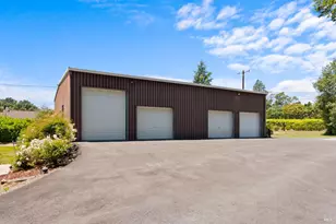 8191 Appian Way, Sebastopol, CA 95472 - Photo 2