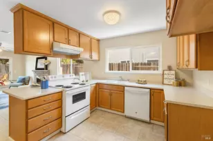 167 Quincy Ct, Vacaville, CA 95687 - Photo 12