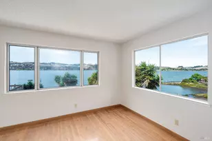 1298 W K St, Benicia, CA 94510 - Photo 24