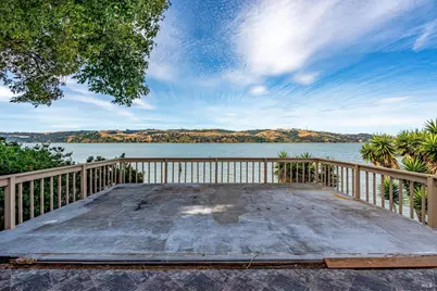 1298 W K Street, Benicia, CA 94510 - Photo 22