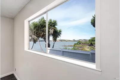 1298 W K Street, Benicia, CA 94510 - Photo 36
