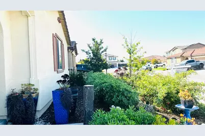 1515 Tuskegee Court, Dixon, CA 95620 - Photo 6