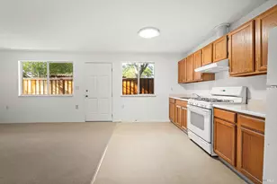 611 Hendley St, Santa Rosa, CA 95404 - Photo 46