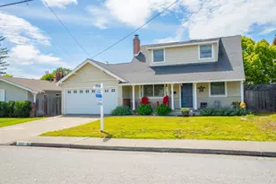 157 Deepstone Dr, San Rafael, CA 94903 - Photo 2