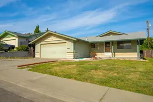 2260 Nottingham Dr, Fairfield, CA 94533 - Photo 4