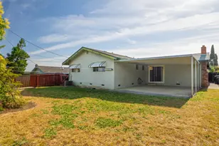 2260 Nottingham Dr, Fairfield, CA 94533 - Photo 32
