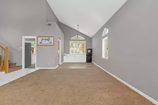 2874 Conifer Dr, Fairfield, CA 94533 - Photo 10