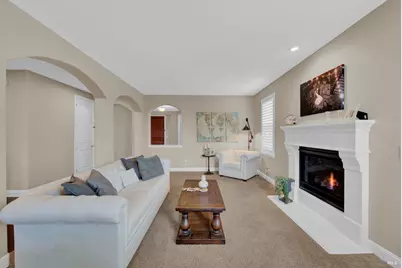 583 Via De Bella, Fairfield, CA 94534 - Photo 14