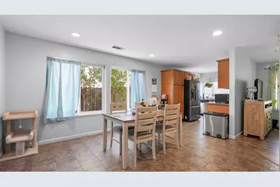 2974 Blackwell Court, Fairfield, CA 94533 - Photo 8